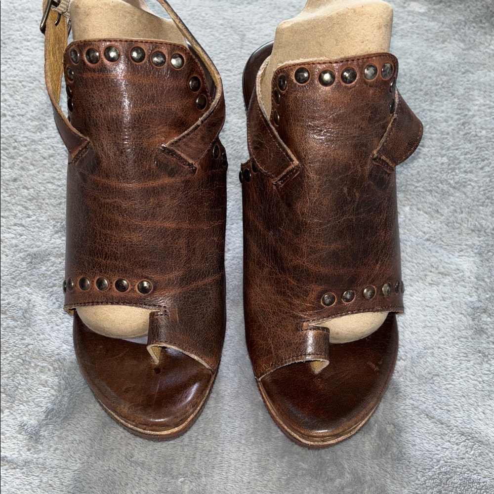 Bed Stu Women’s Brown Leather Wedge Sandals - Picture 4 of 8